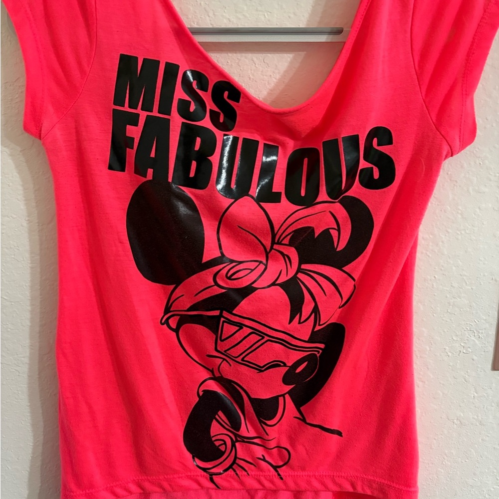 Disney’s Minnie Mouse Miss Fabulous Neon Pink Tee. NWOT.
